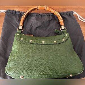 Vintage Gucci bag w bamboo handle (authenticated)